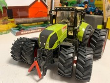 1:32.FARM.CLAAS AXION 840