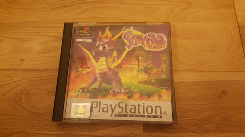 Spyro the dragon ps1 game - the,