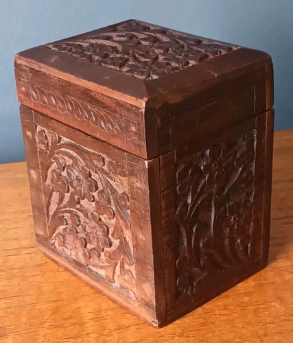 Vintage hand carved - hand, sheesham