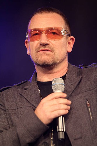 Singer bono stands - u2,