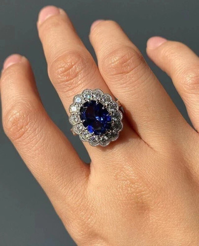 Oval cut natural blue - natural,