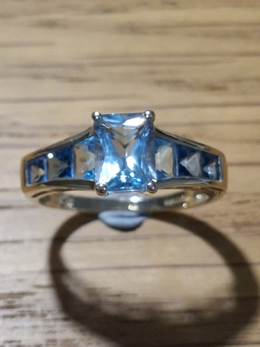 Retro 9ct gold blue topaz - retro,