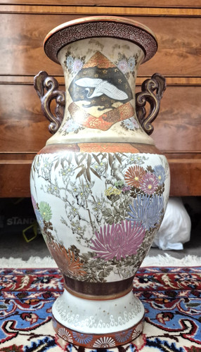 Large antique japanese kutani - large,