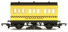 Hornby r296 track cleaning - track, car