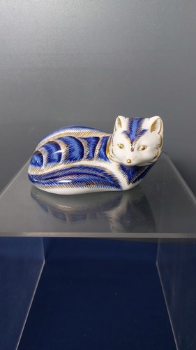 Royal crown derby - crown,