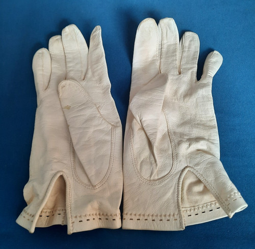 Vintage pair white kid - vintage,