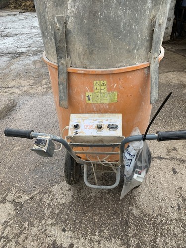 Flingk sawdust bedding - sawdust,