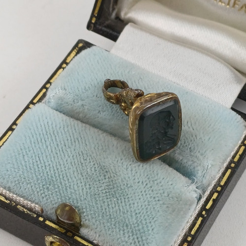 Antique yellow metal - yellow,