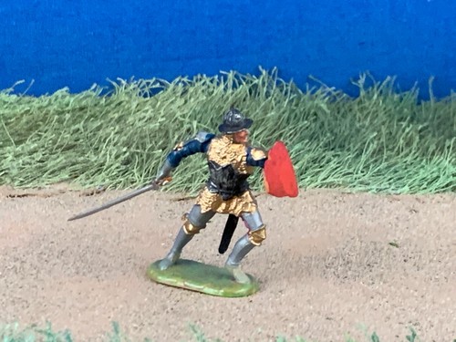 Elastolin 40mm knight figure - elastolin,