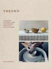 Thrown by Lilly Maetzig