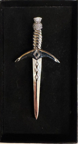 Stunning antique finish dagger - stunning,