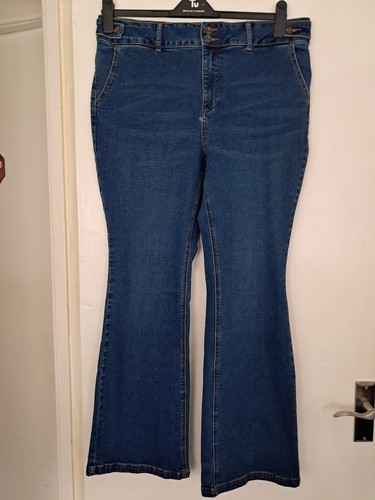 Size bootcut jeans - size, 18