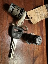 Honda CRX CR-X Door locks