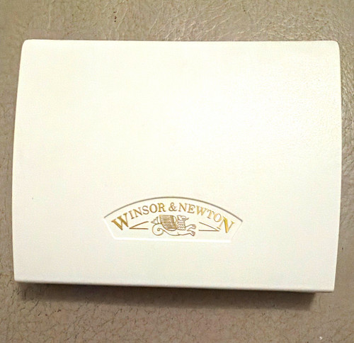 Winsor newton watercolour - newton,