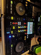 Pioneer dj equipment complete