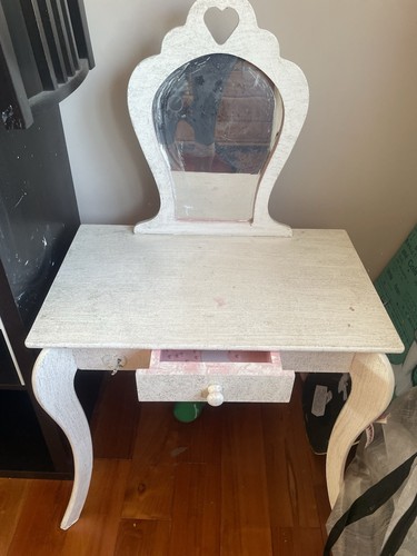 Wooden child pink mirror table - child,
