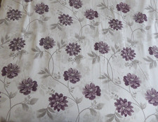 Lined Floral Beige & Plum Tone