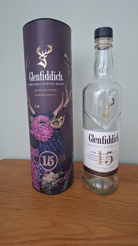 Empty bottle box glenfiddich - empty,