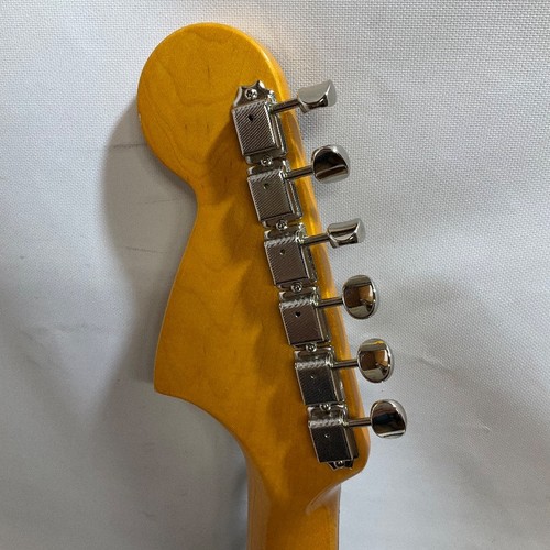 Fender johnny marr - marr, signature