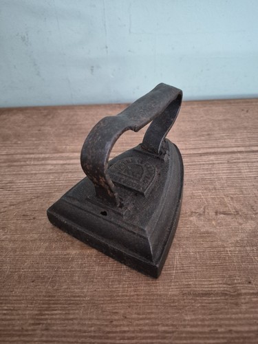 Antique vintage flat iron - vintage, sad