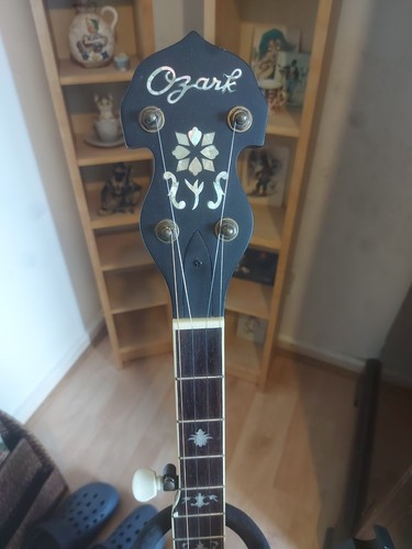 Ozark string banjo - 5,