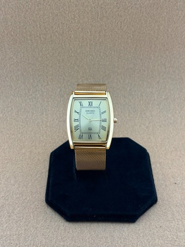 Gold dial vintage seiko - gold,