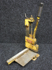 Vintage Elmer's Midget Helper