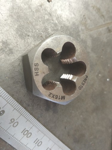 Presto m16 hss die nut - hss,