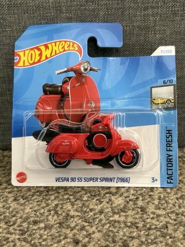 Hot wheels vespa - hot,