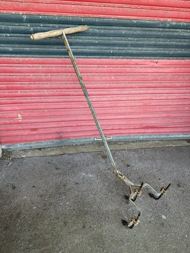 Vintage garden pull - vintage, along