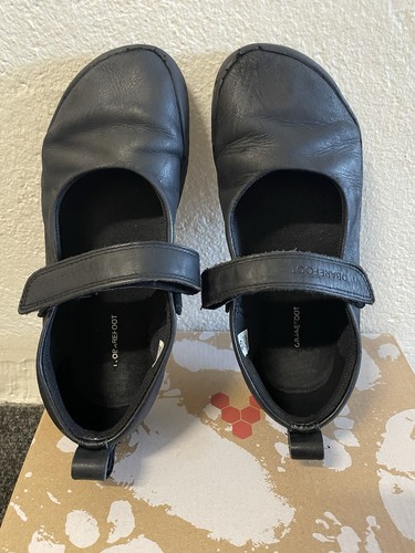 Vivobarefoot school shoes size - school,