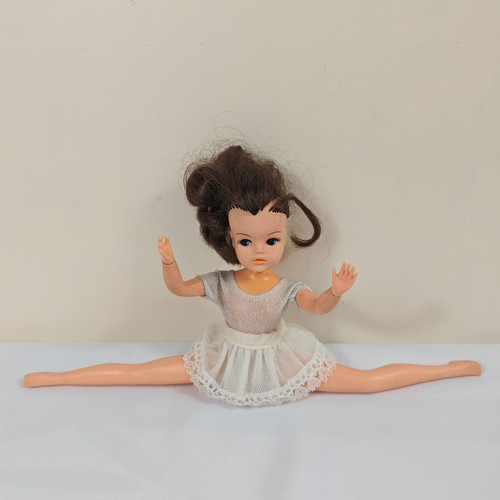 Vintage pedigree sindy doll - vintage,