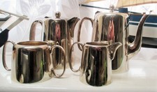 superb Tea Service 4 piece