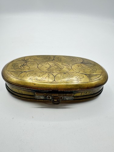 18th century antique oval - 18th,