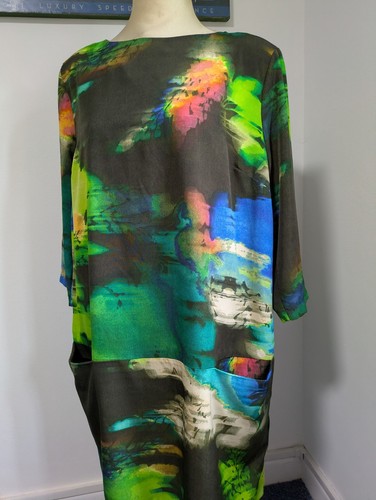 Stunning gok wan art wear - stunning,