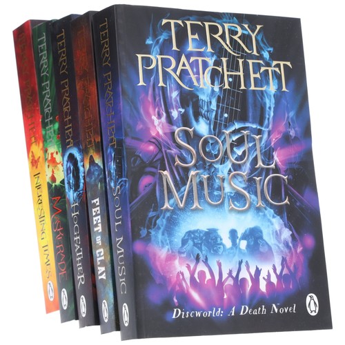 Discworld terry pratchett - by,