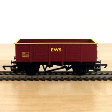 00 Gauge Hornby EWS LWB Open Wagon for Model Railway