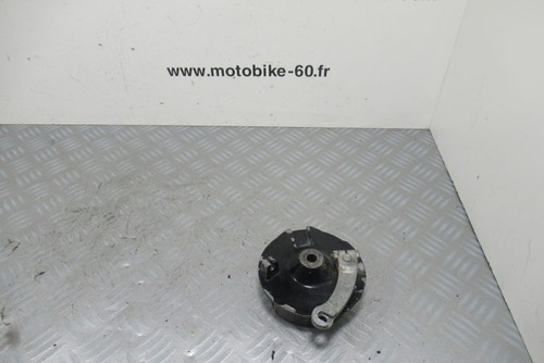 Front brake drum - front,