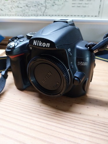 Nikon d5000 camera body only - d5000,