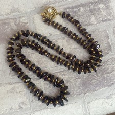 Vintage Natural Garnet Chip