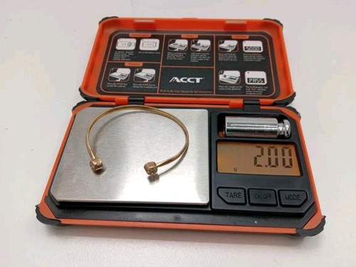 Child 9ct 375 yellow gold - ,