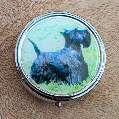 Round dog theme pill box - box,, 3