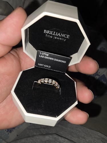 Brilliance cttw emerald cut - brilliance,
