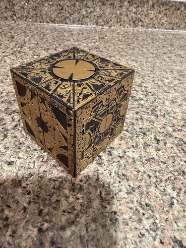 Hellraiser cube puzzle box - hellraiser,