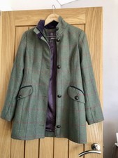 Musto Size 8/10 Green Tweed