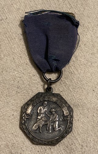 First aid gold - first, 1933-1954