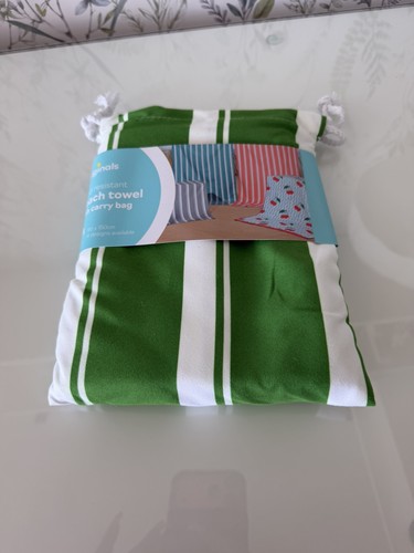 Sand resistant beach towel - resistant,