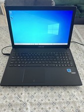 Asus X551C 15.6" HD SCREEN i3 4GB RAM 500GB HARD DRIVE WINDOWS 10
