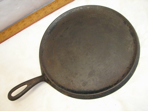 Early griswold cast iron - cast,