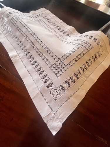 Antique white linen - antique,